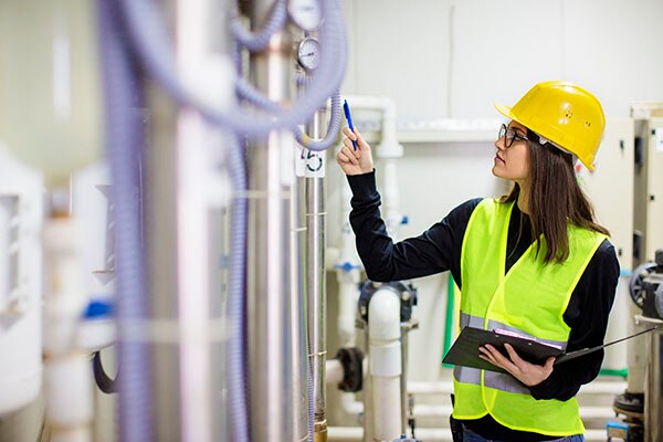 Clean agent gas suppression